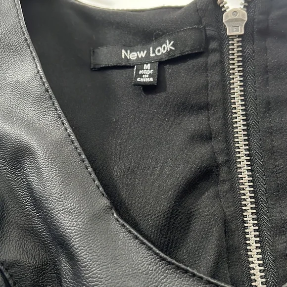 New Look Faux leather Sleeveless crop top - Picture 5 of 5